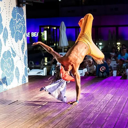 Bourgas מלון 4*