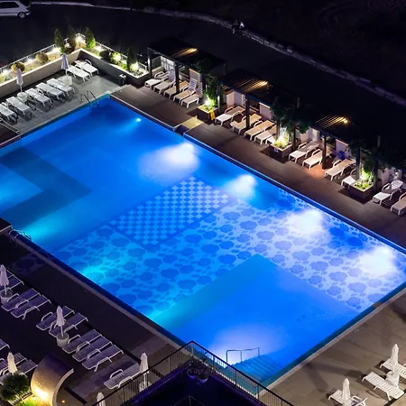 מלון Bourgas 4*