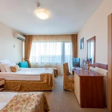 Burgas Hotel 4*